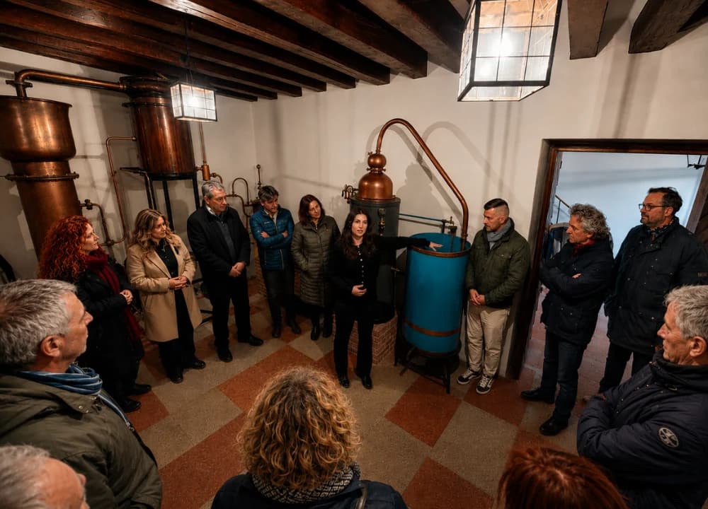Famolo - Grappa e tradizione: visita storica con degustazione di 5 prodotti iconici