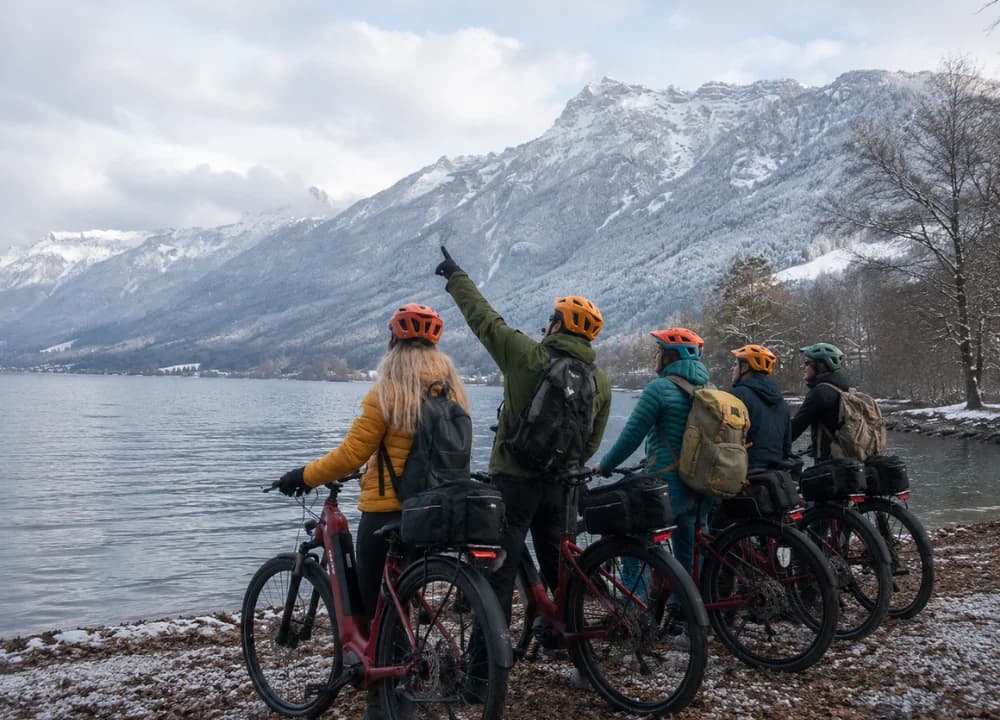 Famolo - Tour in e-bike d’inverno tra laghi, borghi svizzeri e degustazione di cioccolato