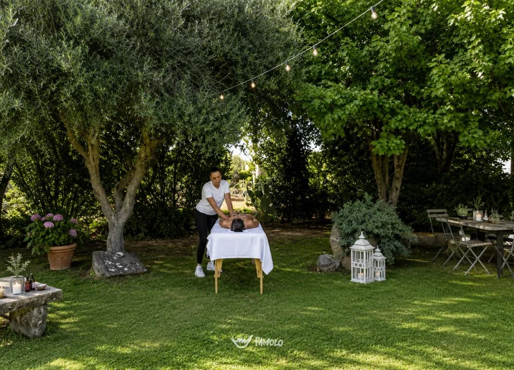 Famolo - Rituale di benessere: massaggio rilassante o ayurvedico