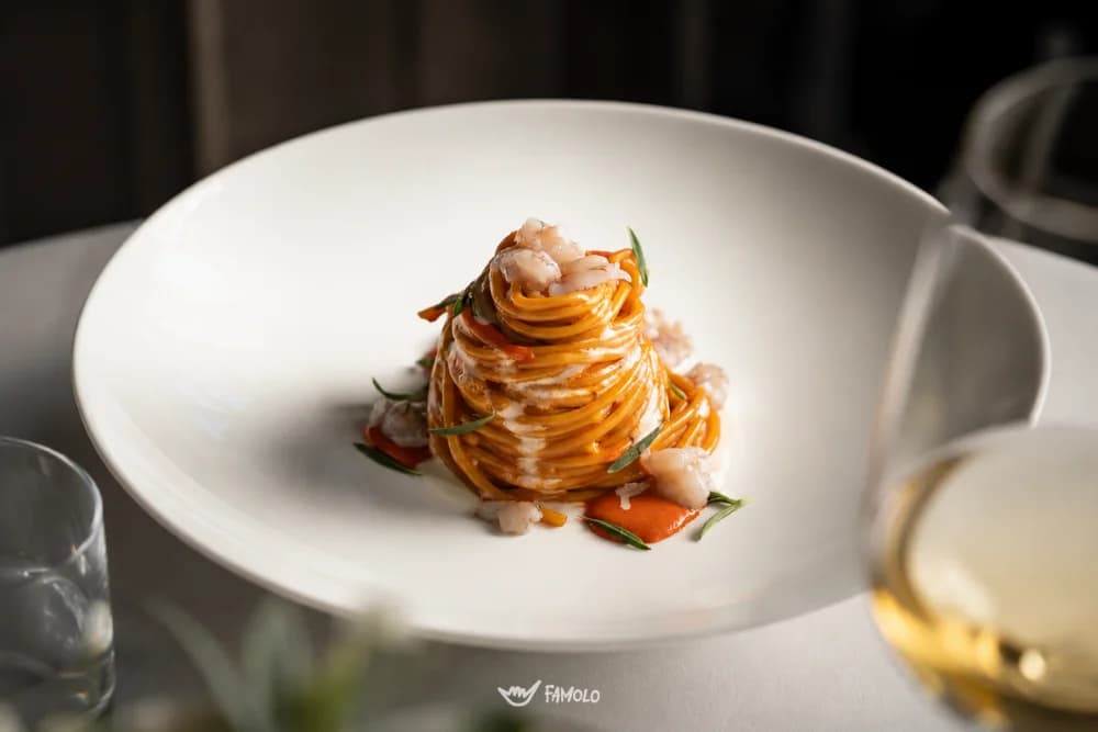 Famolo - Cena nella cucina dello chef con menu degustazione a sorpresa
