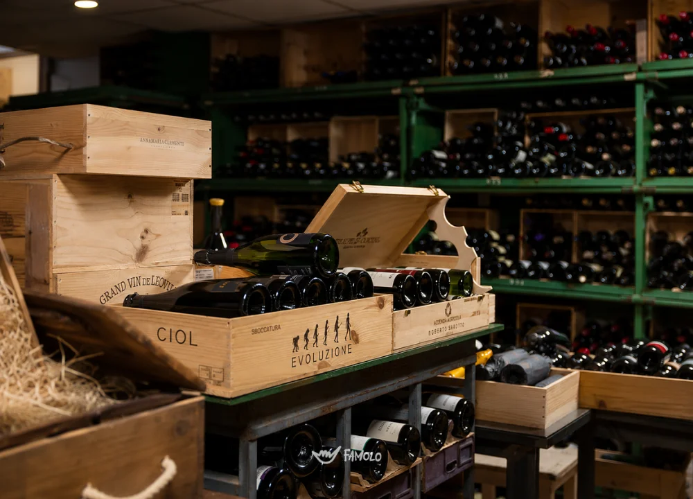 Degustazione di vini alla cieca con menu degustazione in tre portate